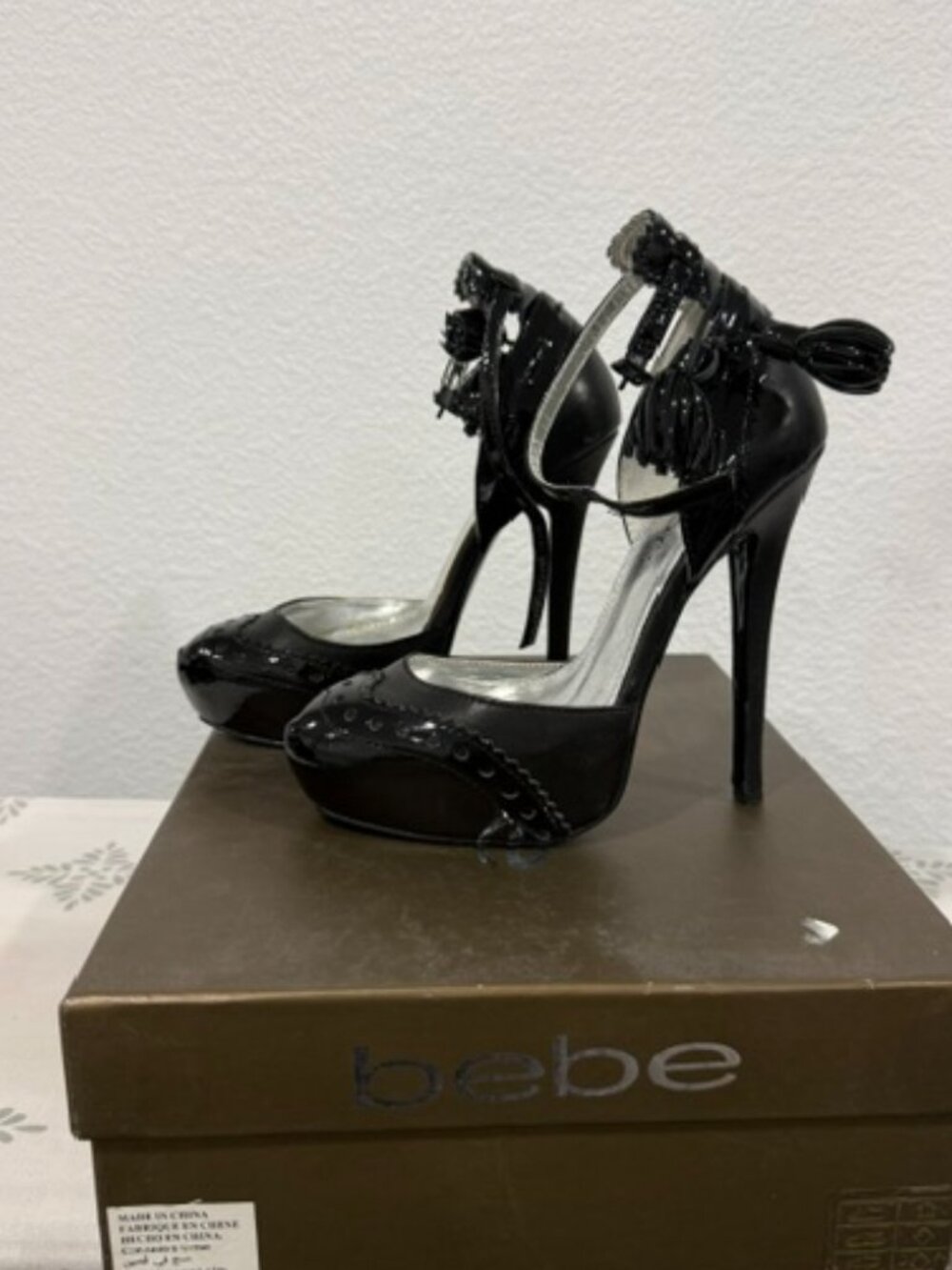 Bebe Marcello Black Patent Platform Pumps – Size 5 – New in Box